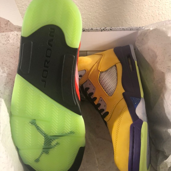 Brand new Jordan 5 “What The...” - Picture 3 of 3